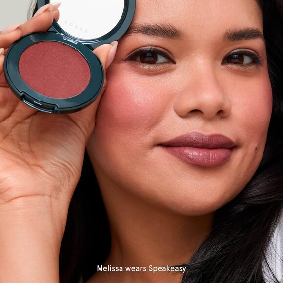 SOSHE Beauty - Blurring Pillow Blush | Featherlight, Cushiony + REFILL! - Picture 6 of 8